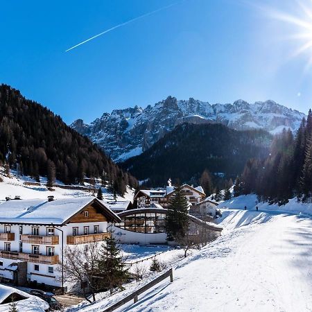 Garni Lanzinger Hotel Selva di Val Gardena Exterior foto