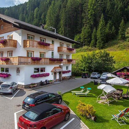 Garni Lanzinger Hotel Selva di Val Gardena Exterior foto